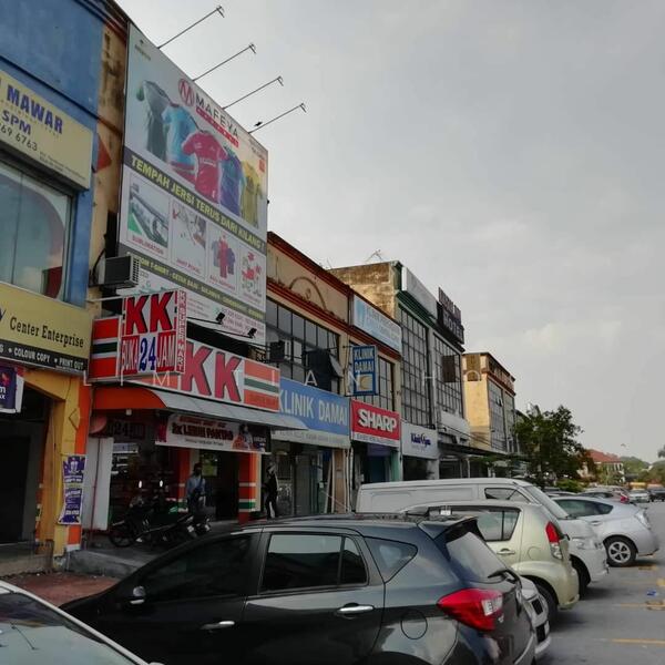 For Rent - Shah Alam Seksyen 7 shop office near masjid , school, restoran Hakim, Pak Li, international school
