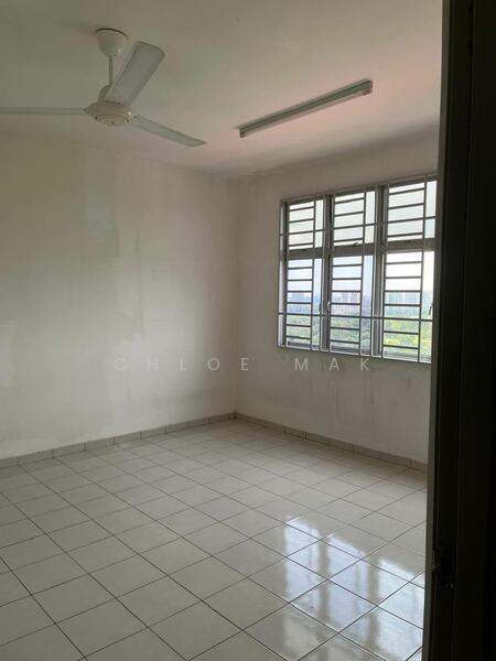 Untuk Disewa - Molek Ria