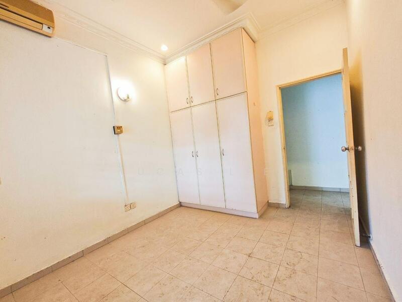 For Sale - Permas Jayas Ends Lots