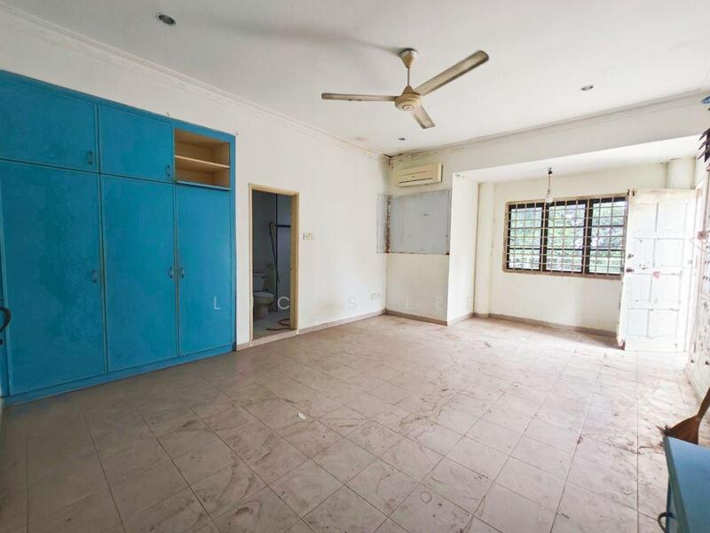 For Sale - Permas Jayas Ends Lots