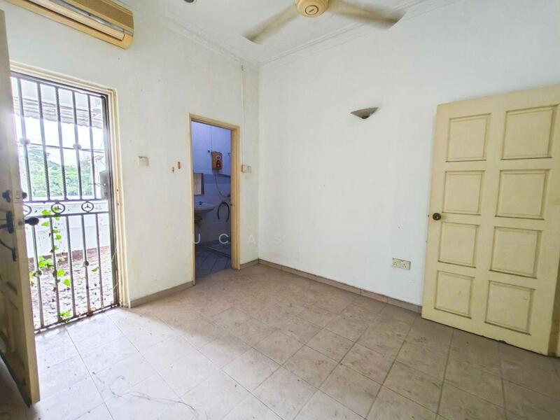 For Sale - Permas Jayas Ends Lots