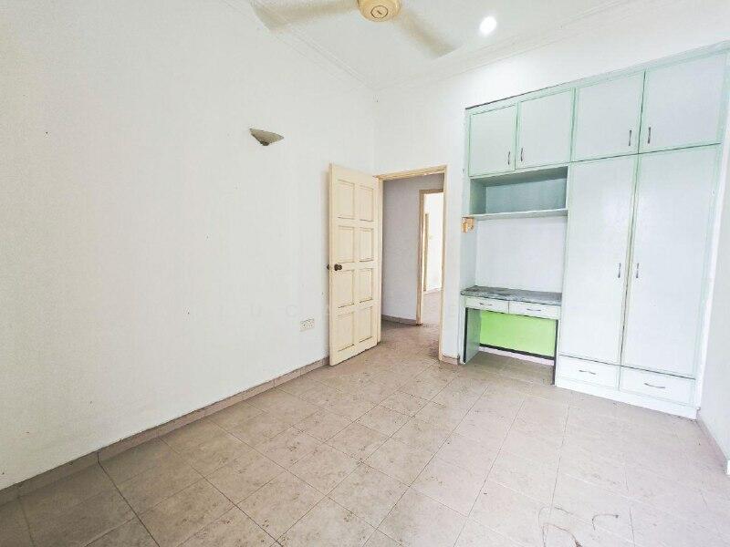 For Sale - Permas Jayas Ends Lots