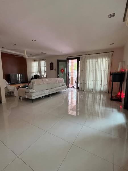 Rumah Berkembar untuk Dijual di Gelugor (Penang) - Zhonl Saw Boon Loong - Living Room - PropertyGuru.com.my