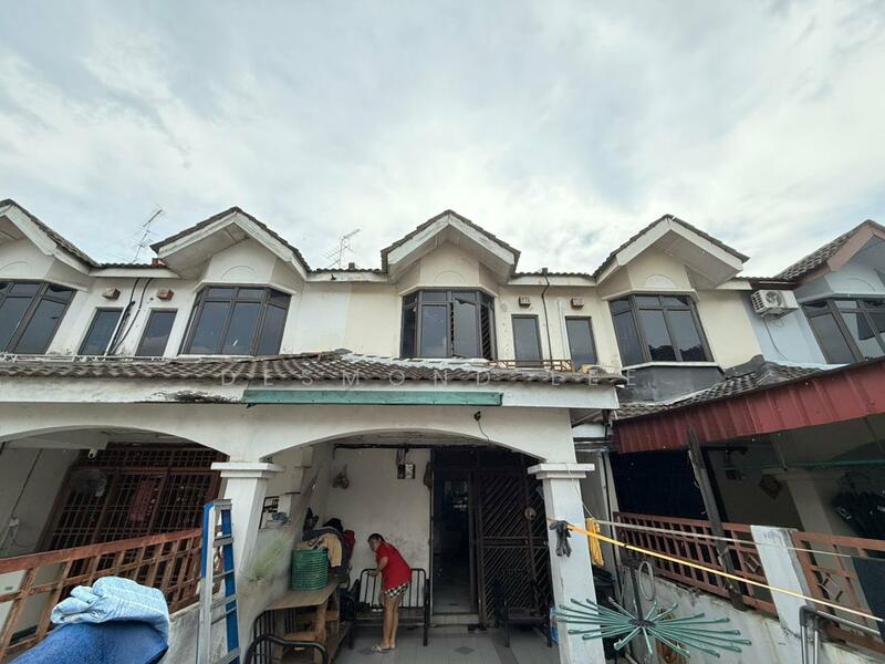 For Sale - Jalan Putra Taman Sri Yacob Medium Cost House