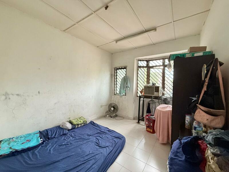 For Sale - Jalan Putra Taman Sri Yacob Medium Cost House