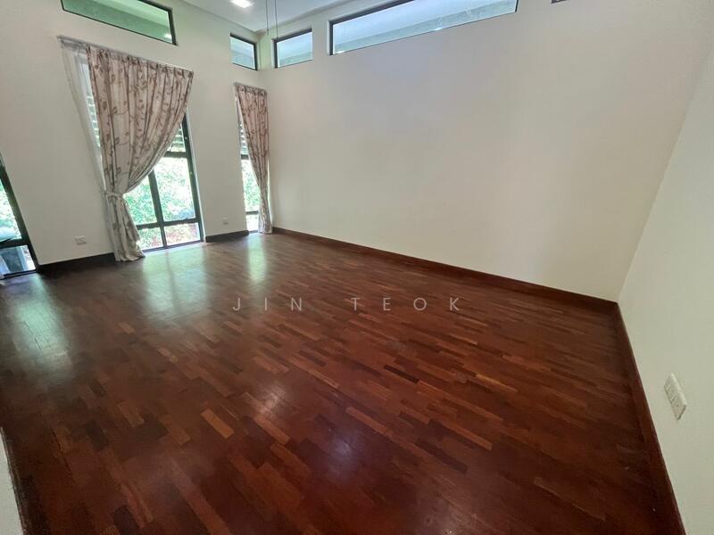 Untuk Dijual - Ledang Heights Bungalow with Swimming Pool Johor Bahru