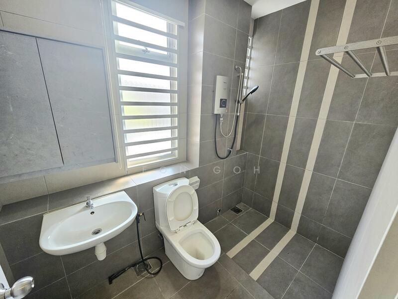 For Sale - Livia Rimbayu