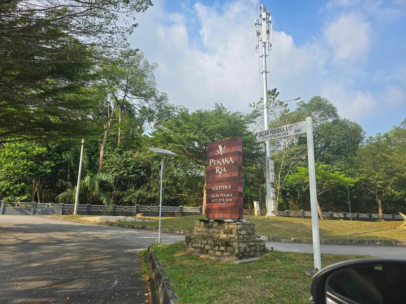 Untuk Dijual - Bungalow Land at Seksyen 8