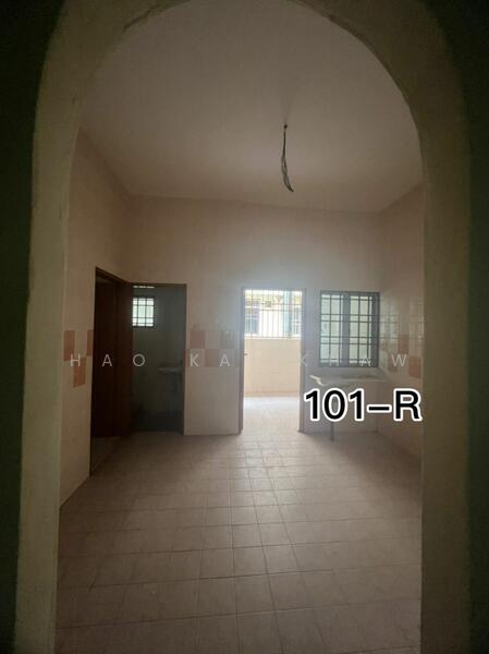 For Sale - 2.5-storey Terraced House at Taman Gembira