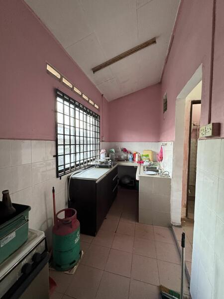 Untuk Disewa - Taman Ungu Tun Aminah