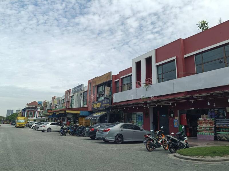 For Sale - Taman Bukit Mutiara ( ROI 4.2% + / Facing Main Road ) Double Storey Shoplot