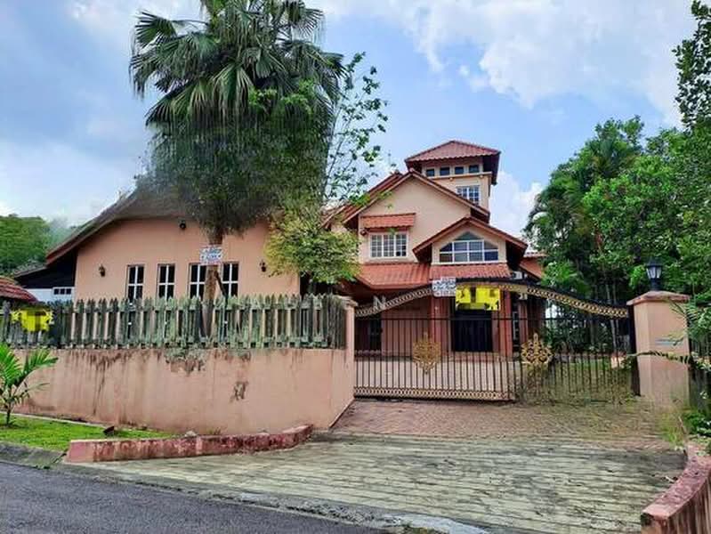 Bungalow for Sale in Saujana Impian (Kajang) - Allen . - PropertyGuru.com.my