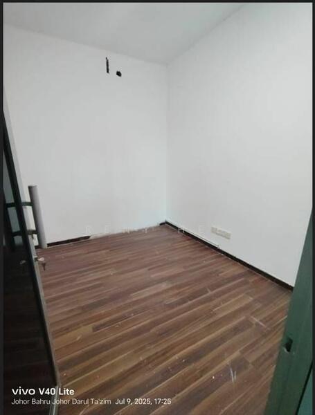 Untuk Disewa - Taman Baiduri Perling