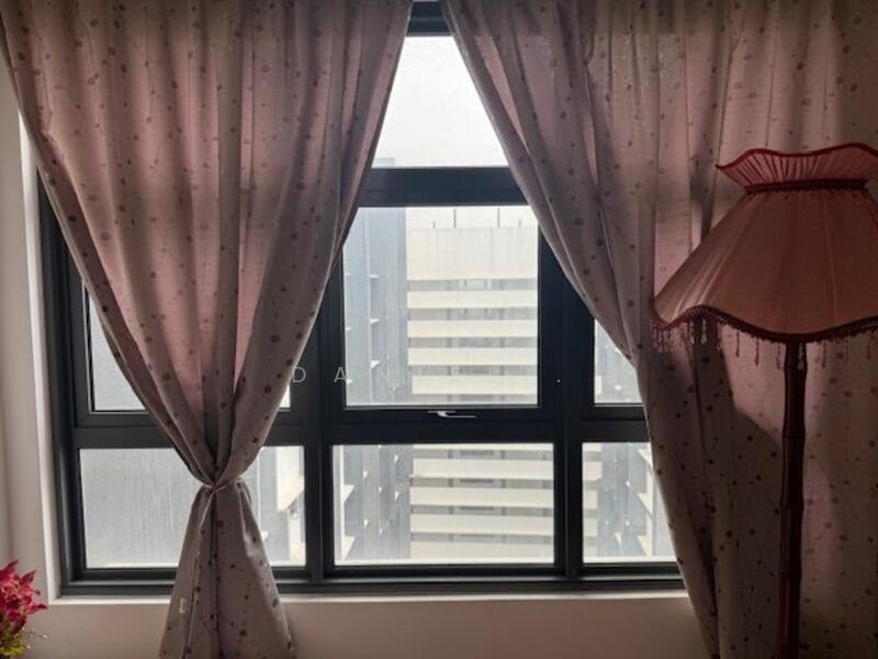 Untuk Dijual - Lakeville Residence