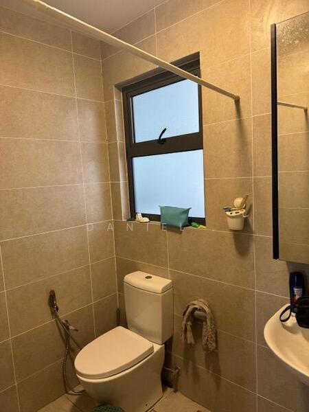 Untuk Dijual - Lakeville Residence