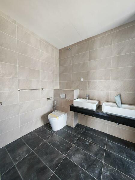 Untuk Dijual - Danga Sutera