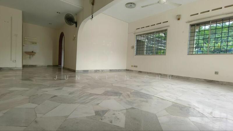 For Sale - 2-storey Terrace House at Taman Kosas