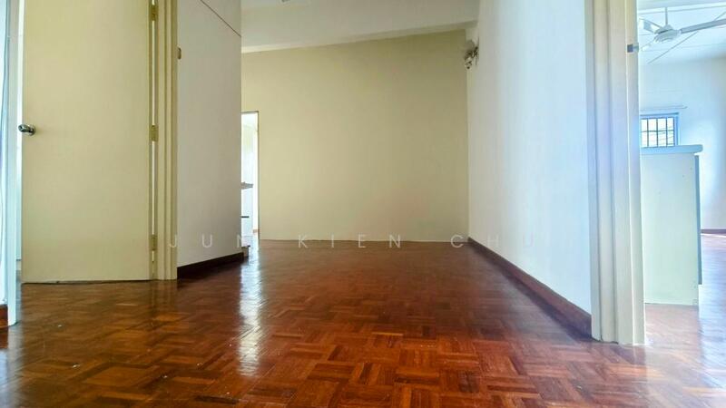 For Sale - 2-storey Terrace House at Taman Kosas