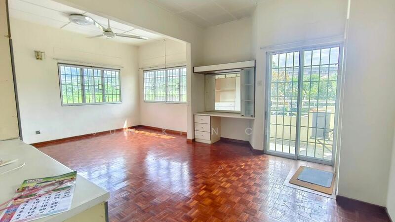 For Sale - 2-storey Terrace House at Taman Kosas