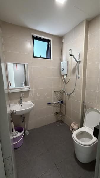 Service Residence for Rent at B11 Parkland Residence - Cony Lum - PropertyGuru.com.my