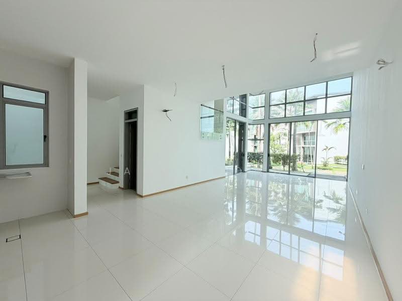 Rumah Teres 3-Tingkat untuk Dijual di Cyberjaya (Selangor) - Jared Wong - Living Room - PropertyGuru.com.my