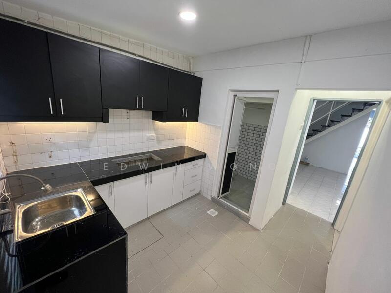 For Rent - Taman Sri Gombak