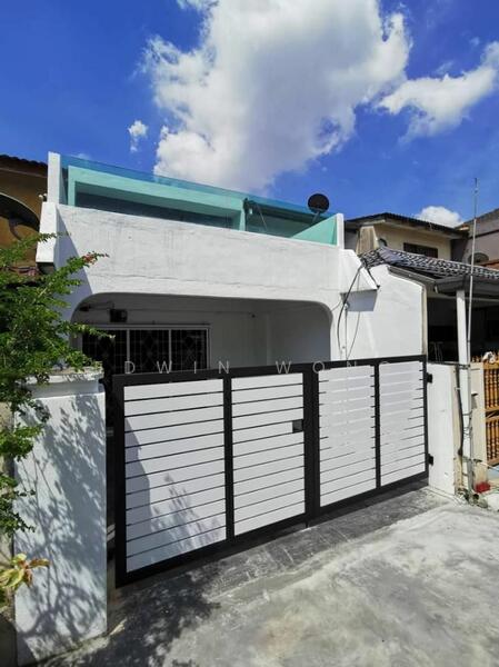 For Rent - 2-storey Terrace House at Taman Sri Gombak