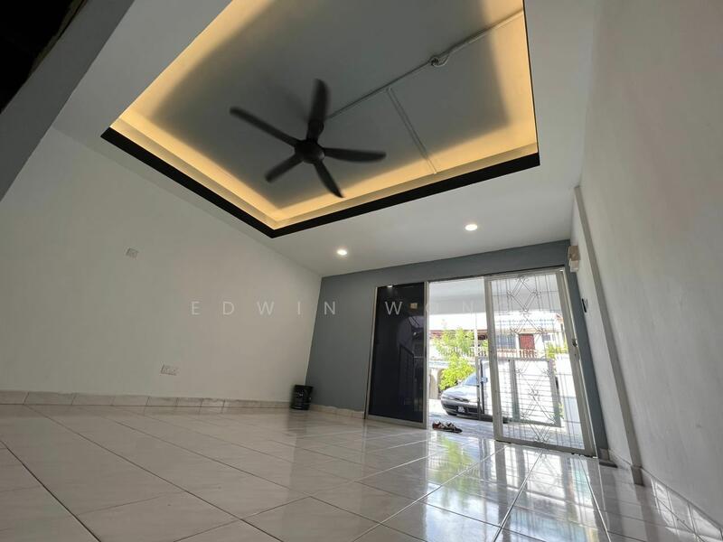 For Rent - 2-storey Terrace House at Taman Sri Gombak