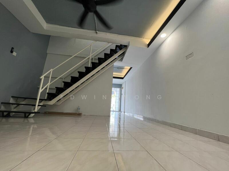 For Rent - 2-storey Terrace House at Taman Sri Gombak
