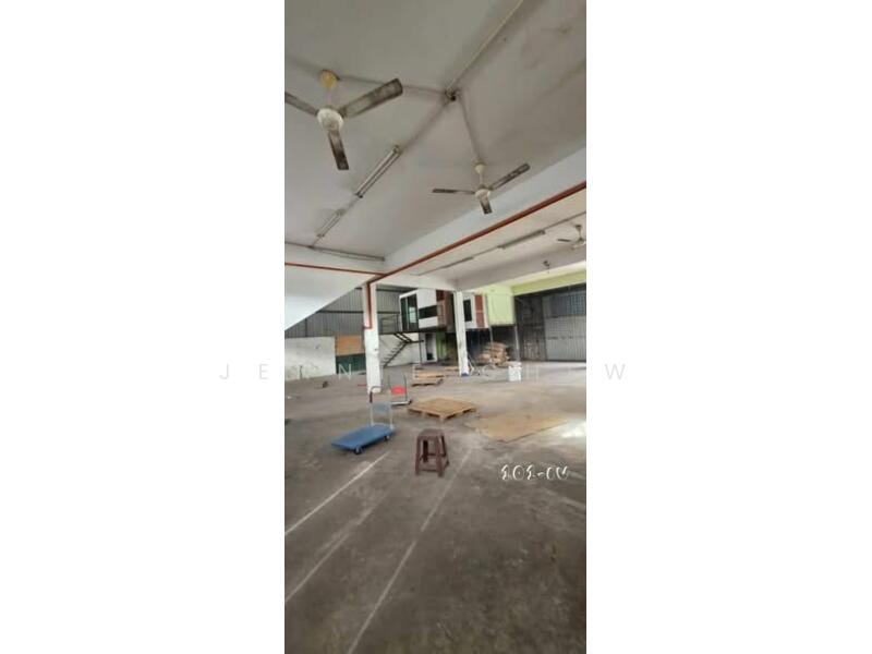 For Rent - Warehouse at Pandamaran