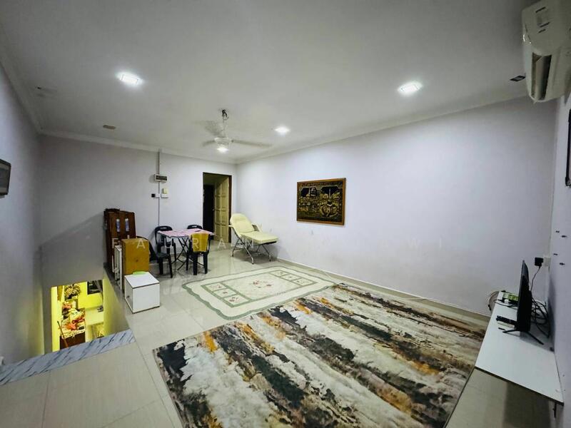 Untuk Dijual - Taman Subang Baru