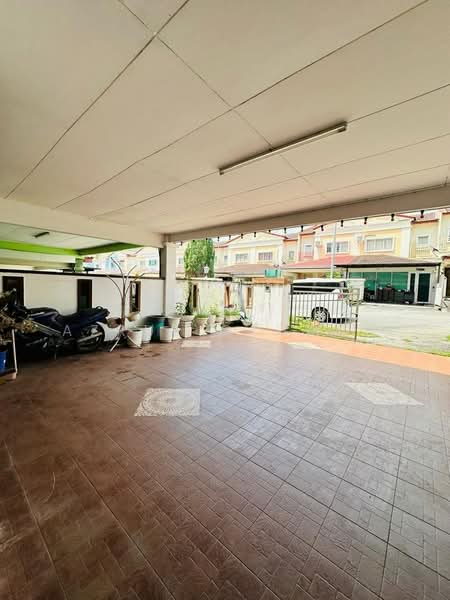 2.5-storey Terraced House for Sale in Lavender Heights (Senawang) - Azrul Othman - Exterior - PropertyGuru.com.my