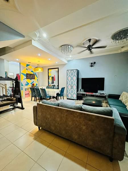 2.5-storey Terraced House for Sale in Lavender Heights (Senawang) - Azrul Othman - Living Room - PropertyGuru.com.my