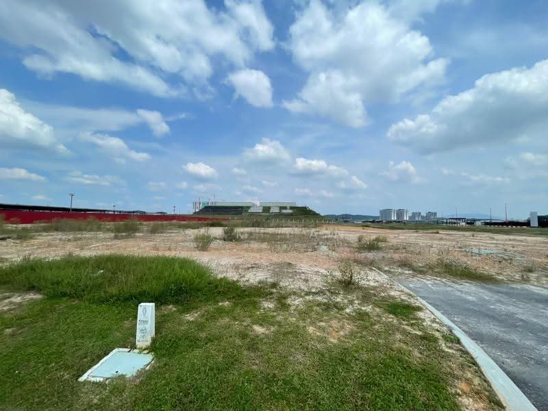 Industrial Land for Sale in Bandar Puncak Alam (Puncak Alam) - Sam Tan - PropertyGuru.com.my