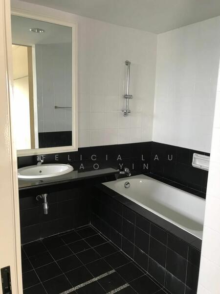 For Rent - The Plaza Condominium