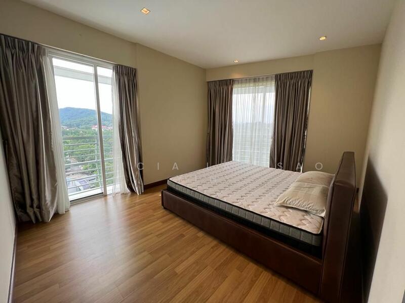 For Rent - The Plaza Condominium