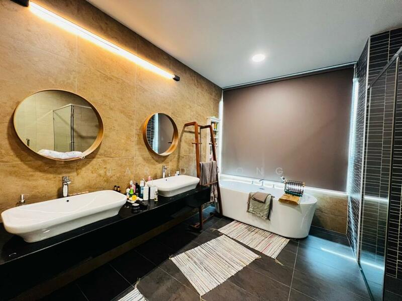 Rumah Berkembar untuk Dijual di Setia Eco Glades (Cyberjaya) - Jared Wong - PropertyGuru.com.my