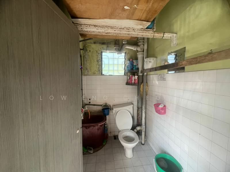 Flat for Sale at PKNS Seksyen 24 - Low Eng Cheong - PropertyGuru.com.my