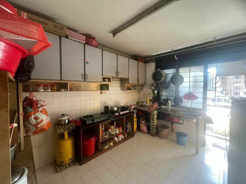 Flat for Sale at PKNS Seksyen 24 - Low Eng Cheong - PropertyGuru.com.my