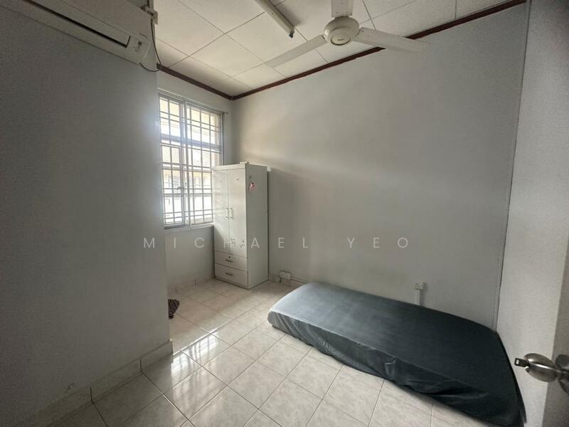 Untuk Disewa - Mutiara Rini Mutiaras Rinis