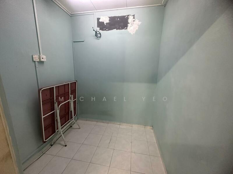 Untuk Disewa - Mutiara Rini Mutiaras Rinis