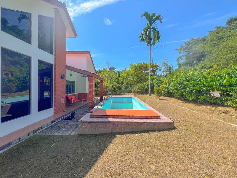 For Sale - Bungalow Double Storey Sungai Buloh Country Resort Saujana Utama