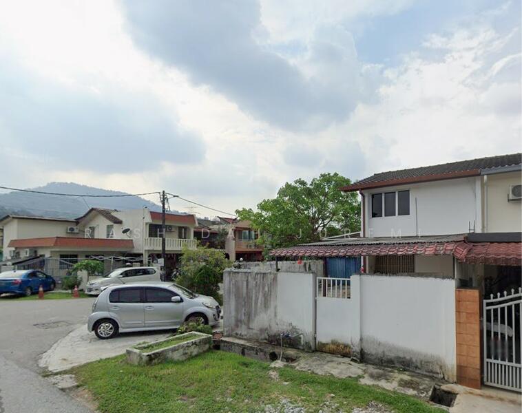 For Sale - Taman Selayang Utama