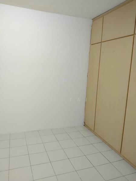 Untuk Disewa - Rampai Court