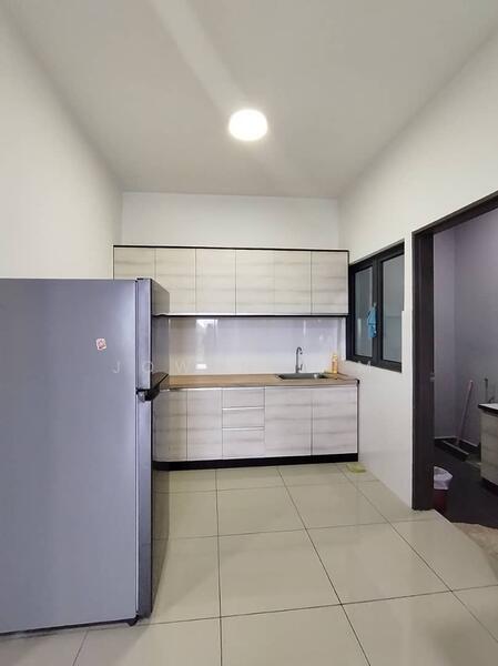 For Rent - The Henge