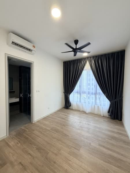 Servis Apartment untuk Disewa di Sunway Belfield - Khew Zi Xian - Bedroom - PropertyGuru.com.my