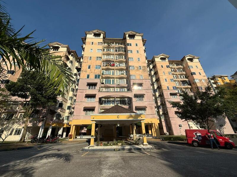 Untuk Dijual - De Rozelle