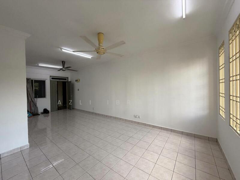 Untuk Dijual - De Rozelle