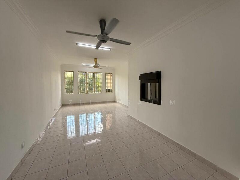 Untuk Dijual - De Rozelle