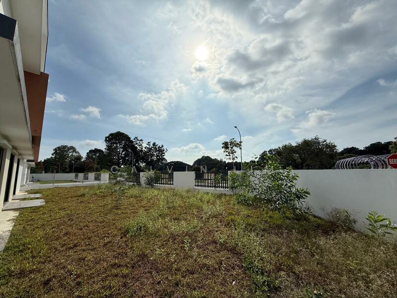 Untuk Disewa - Musika Setia Alam